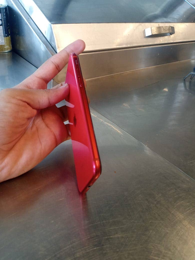 Apple iPhone SE 0
