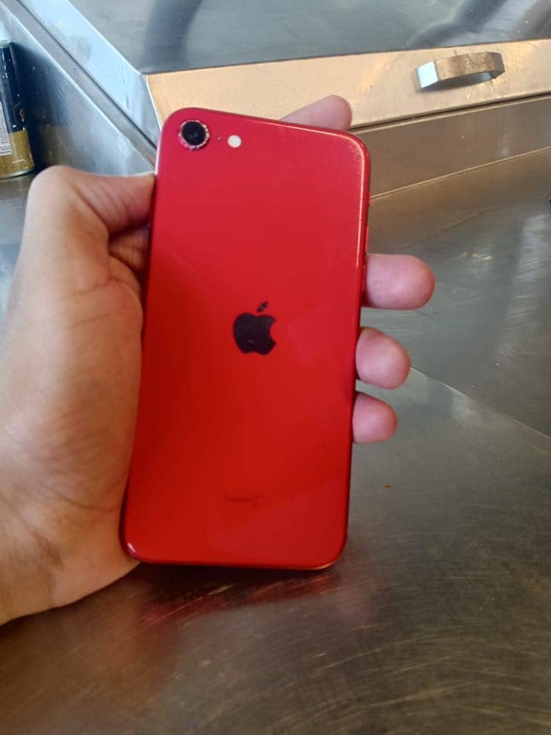 Apple iPhone SE 3