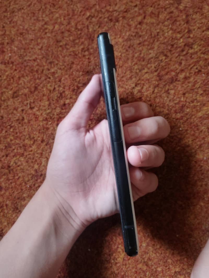 Google Pixel 6a 4