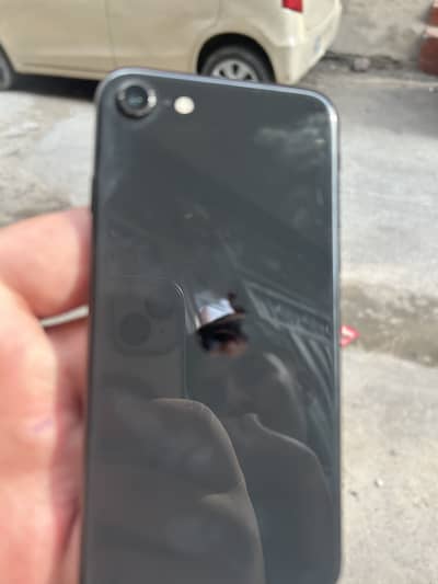 Apple iPhone SE