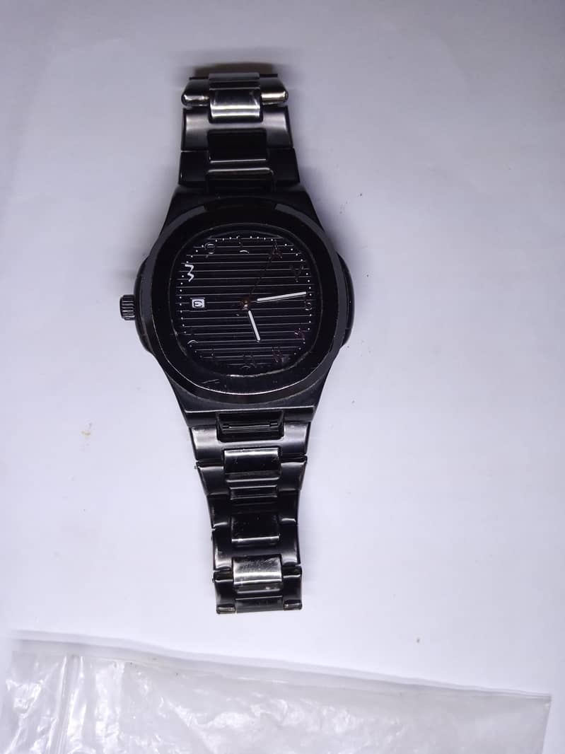 Aura watch 0