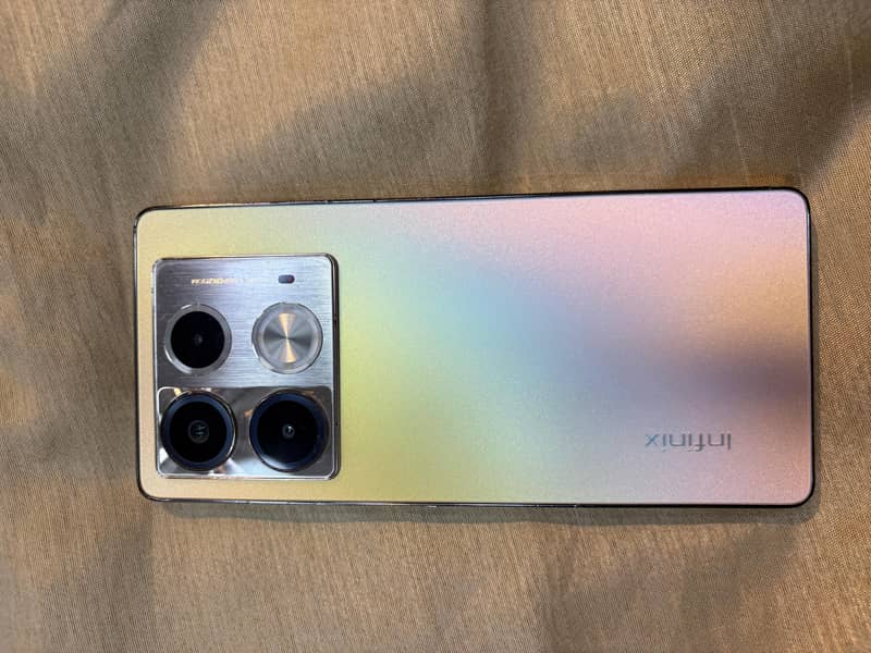 Infinix Note 40 1