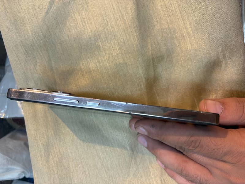 Infinix Note 40 2