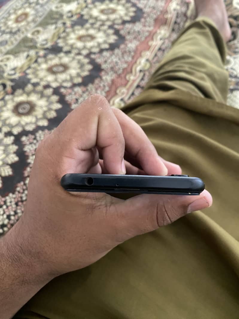 Huawei Y8p 4