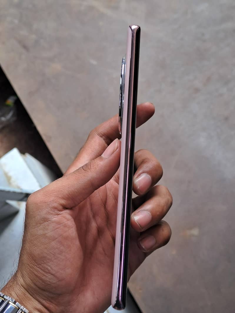 Infinix Zero 40 1