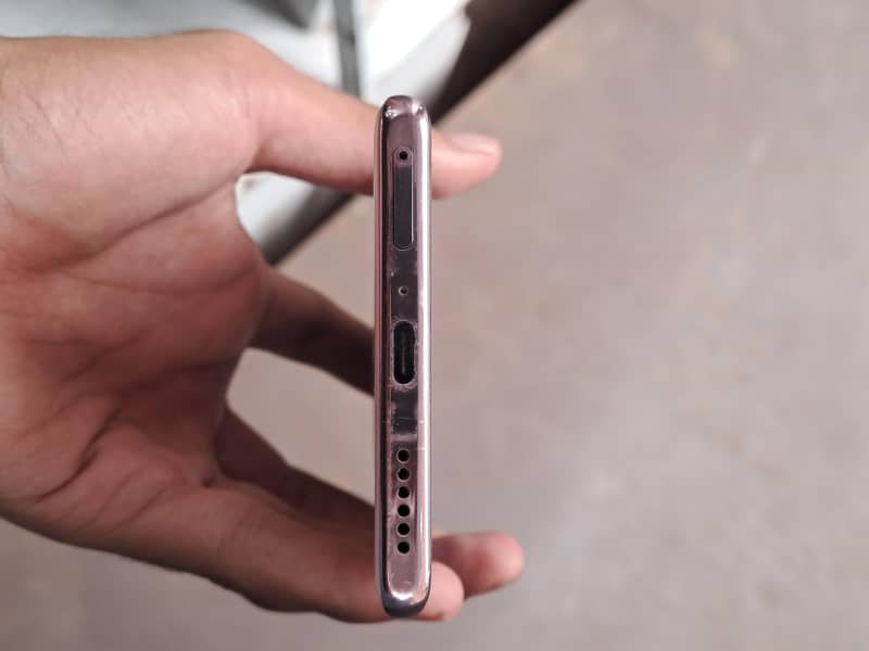 Infinix Zero 40 4
