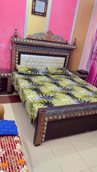 Heavy Carved Double Bed & Dressing Table