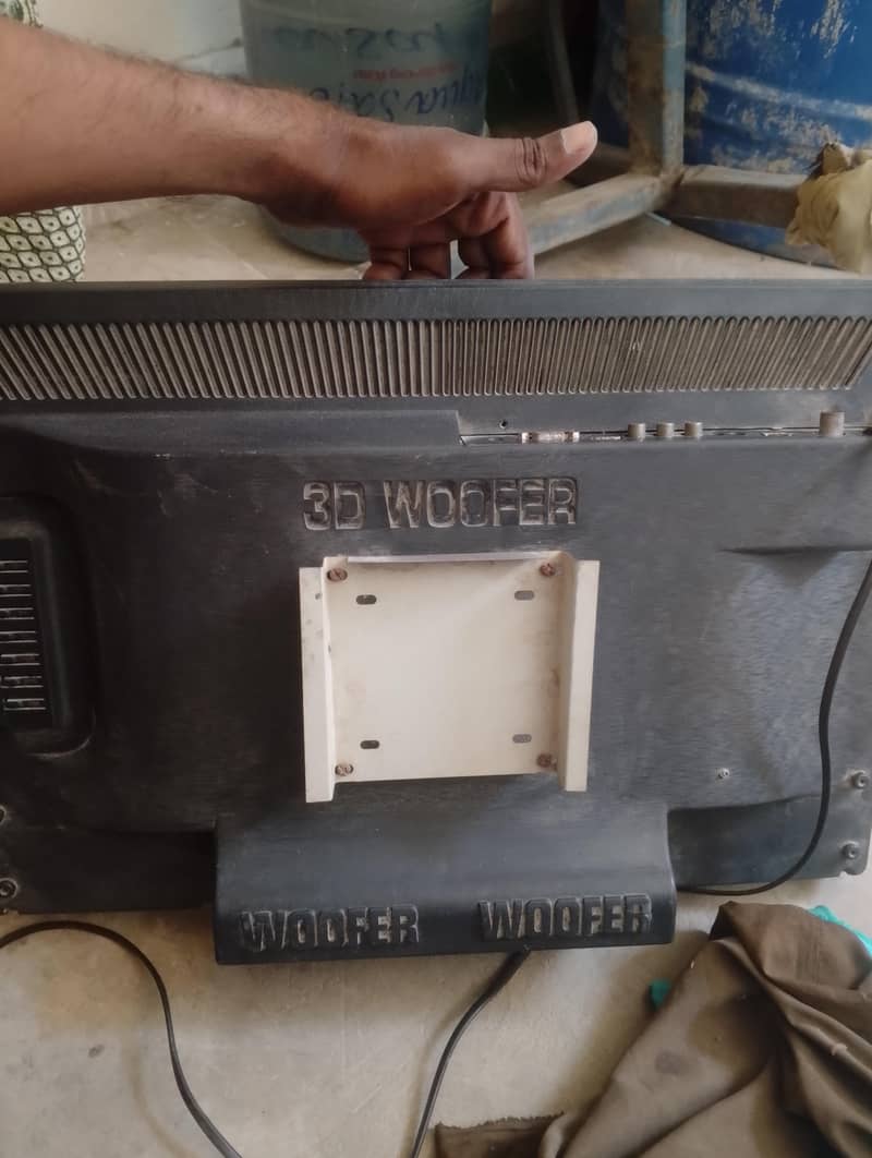 24 inch led 1