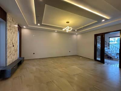 Prime Location 8 Marla House Is Available For sale In DHA Phase 1 - Sector V