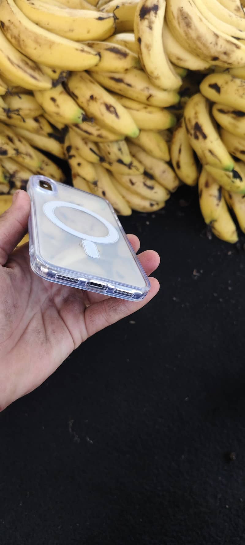 Apple iPhone XS 1