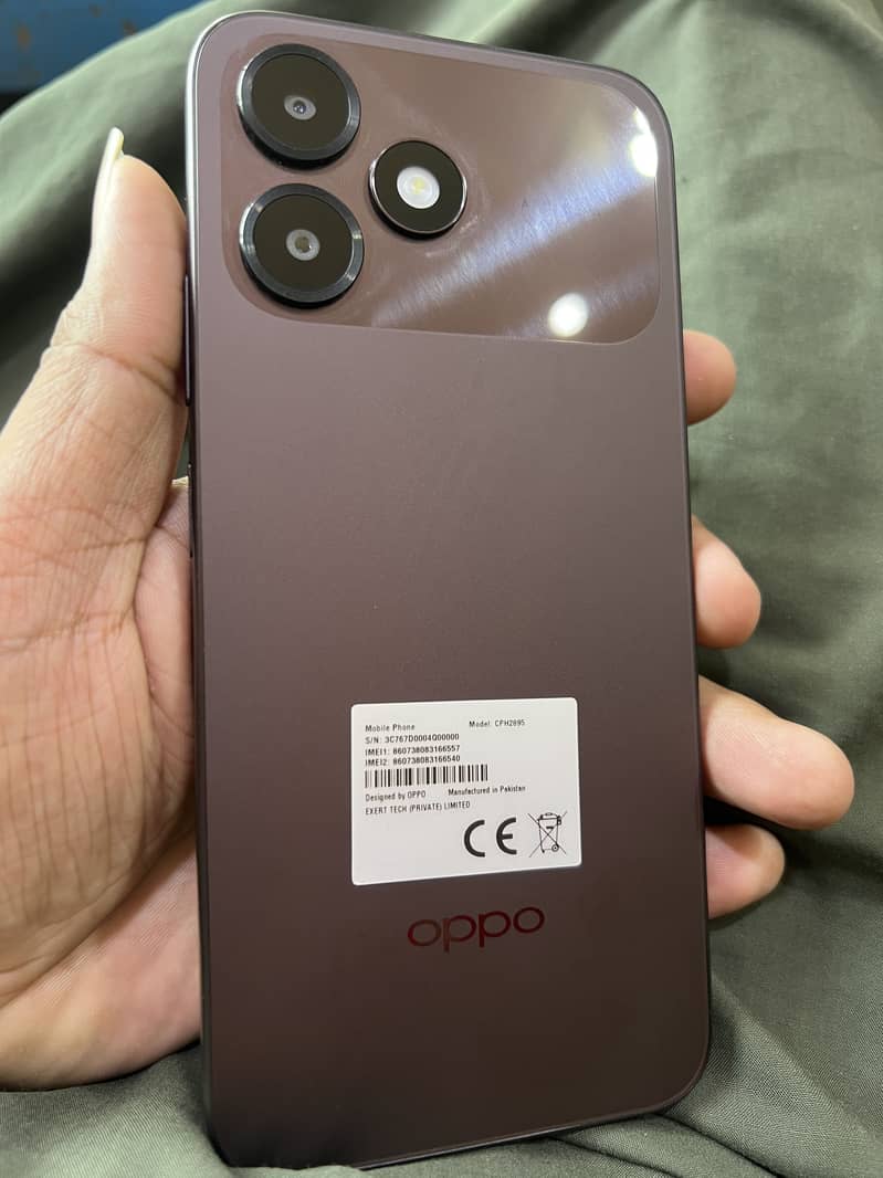 OPPO A6 0
