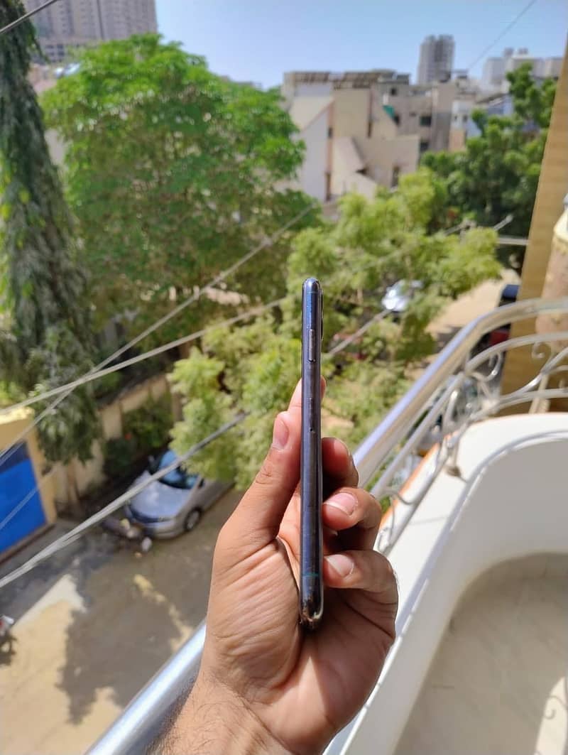 Iphone 11 pro max 3
