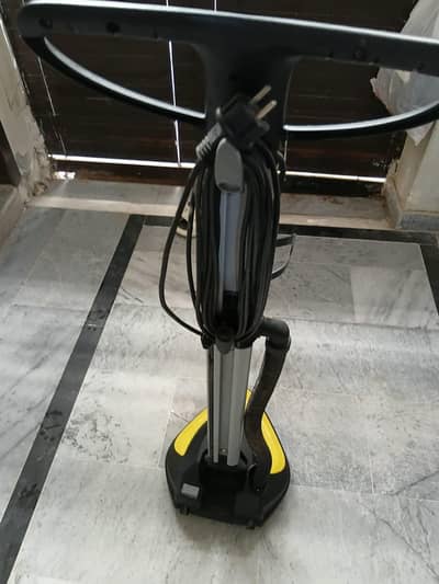 FLOOR POLISHER