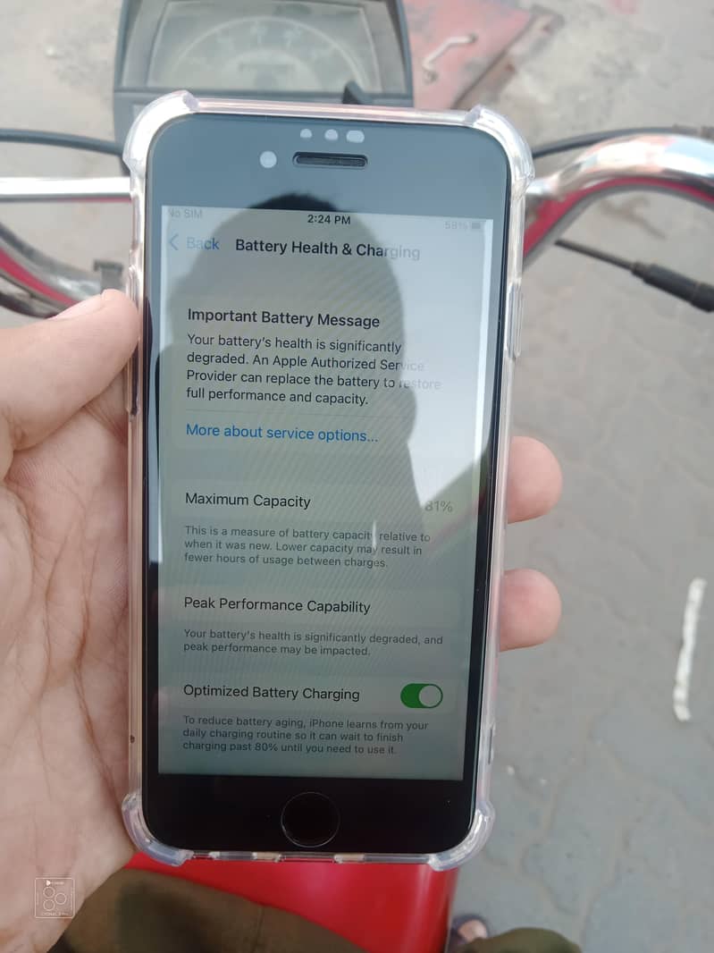Apple iPhone 8 5