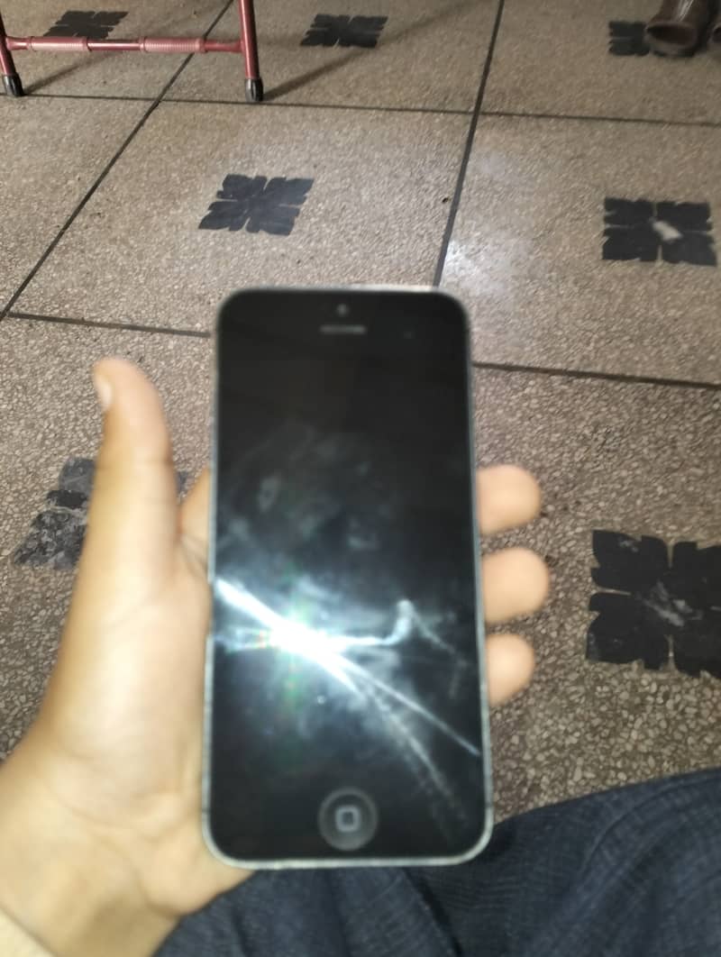 Apple iPhone 5s 3