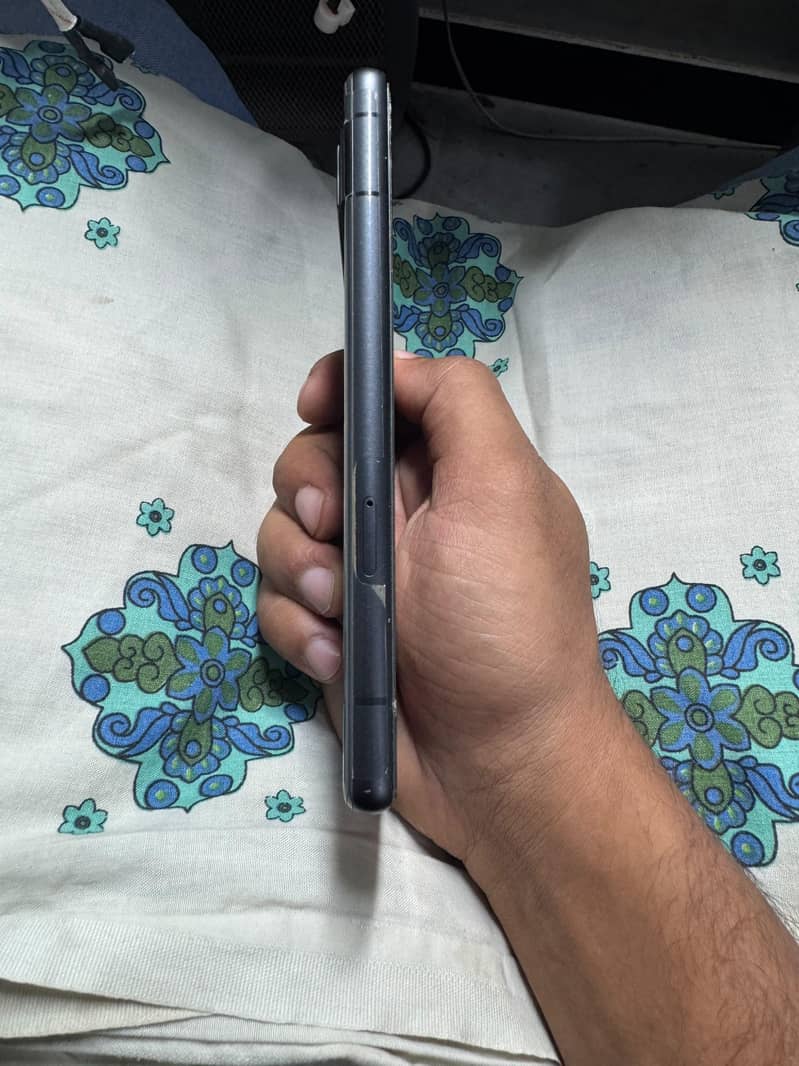 Google Pixel 7a 4