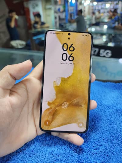Samsung S22 5G 8/128 Official PTA Approved