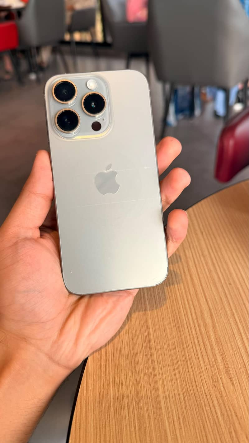 Apple iPhone 15 Pro 1