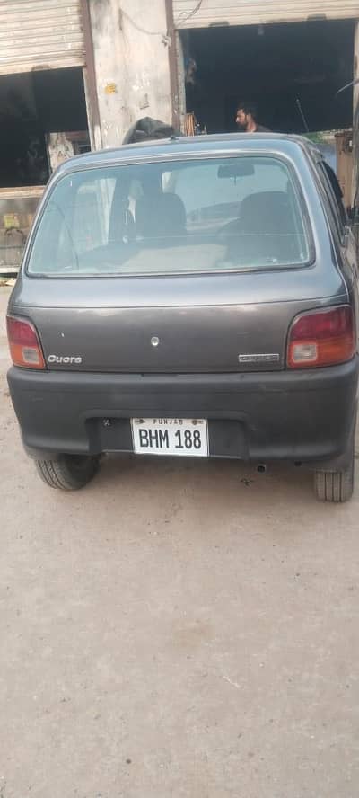 Daihatsu Cuore 2011
