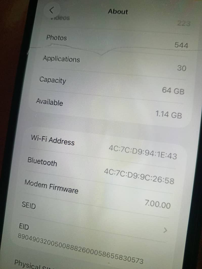Apple iPhone 11 4
