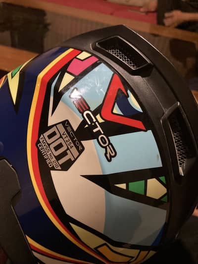 Dot Certified Vector Helmet New Condition