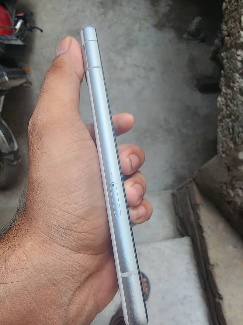 Google Pixel 7a 3