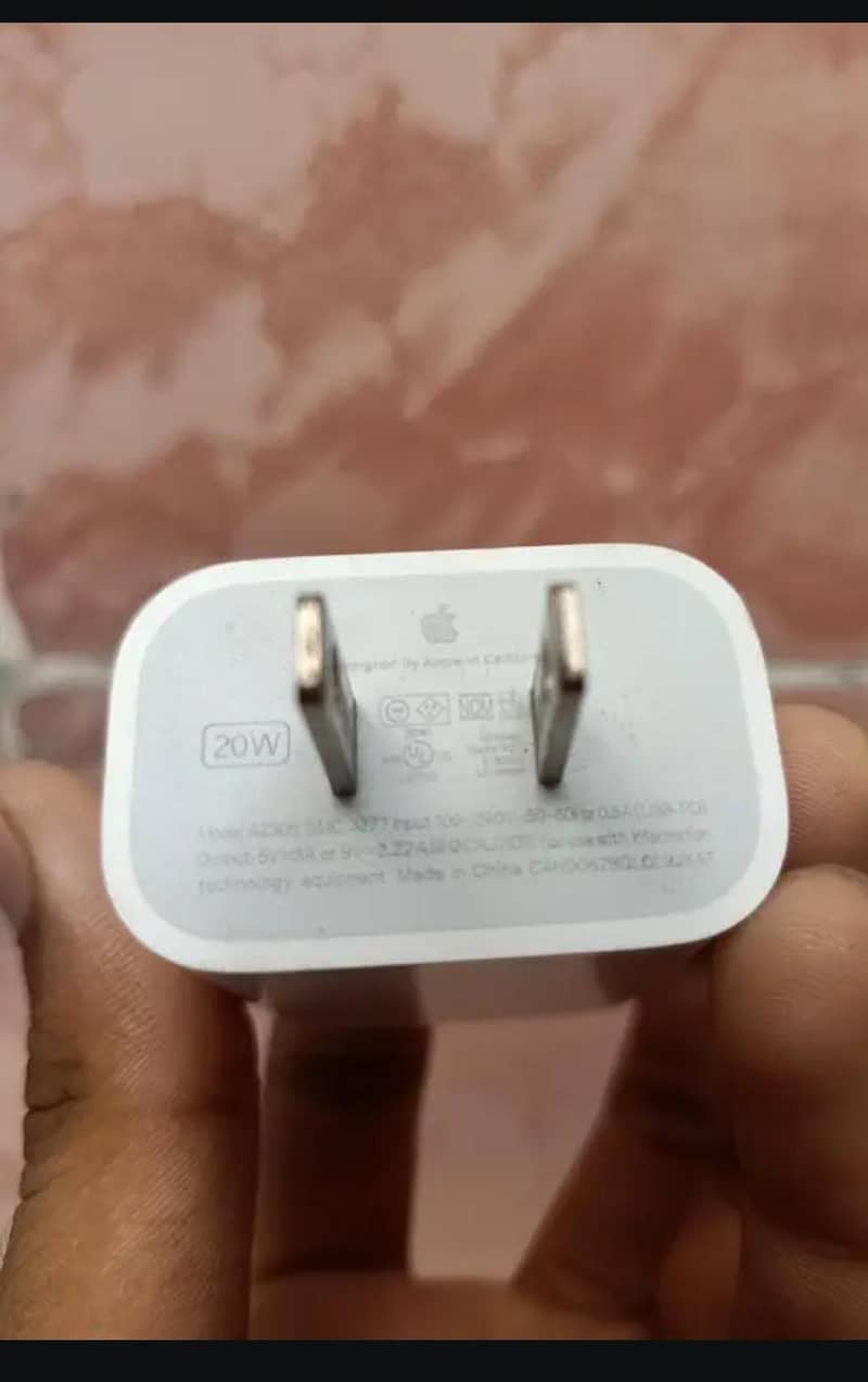 Apple iPhone 13 1