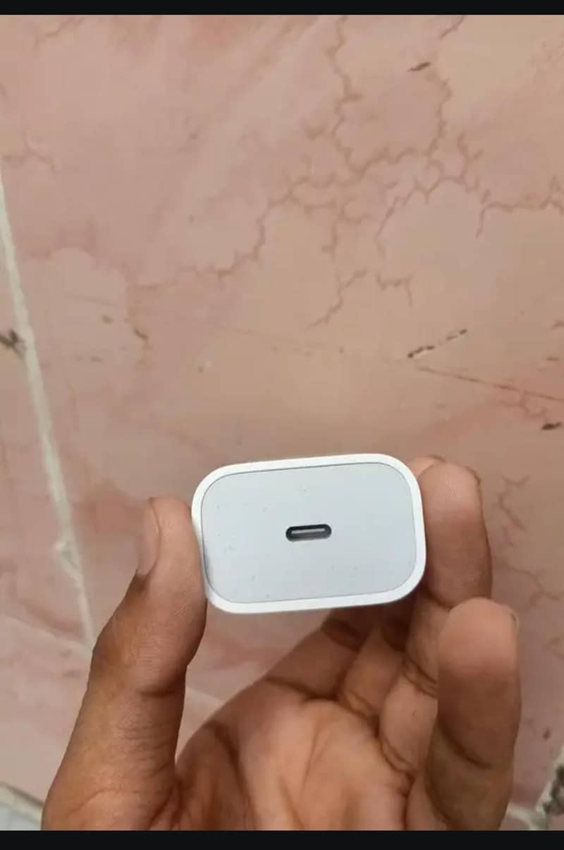 Apple iPhone 13 2