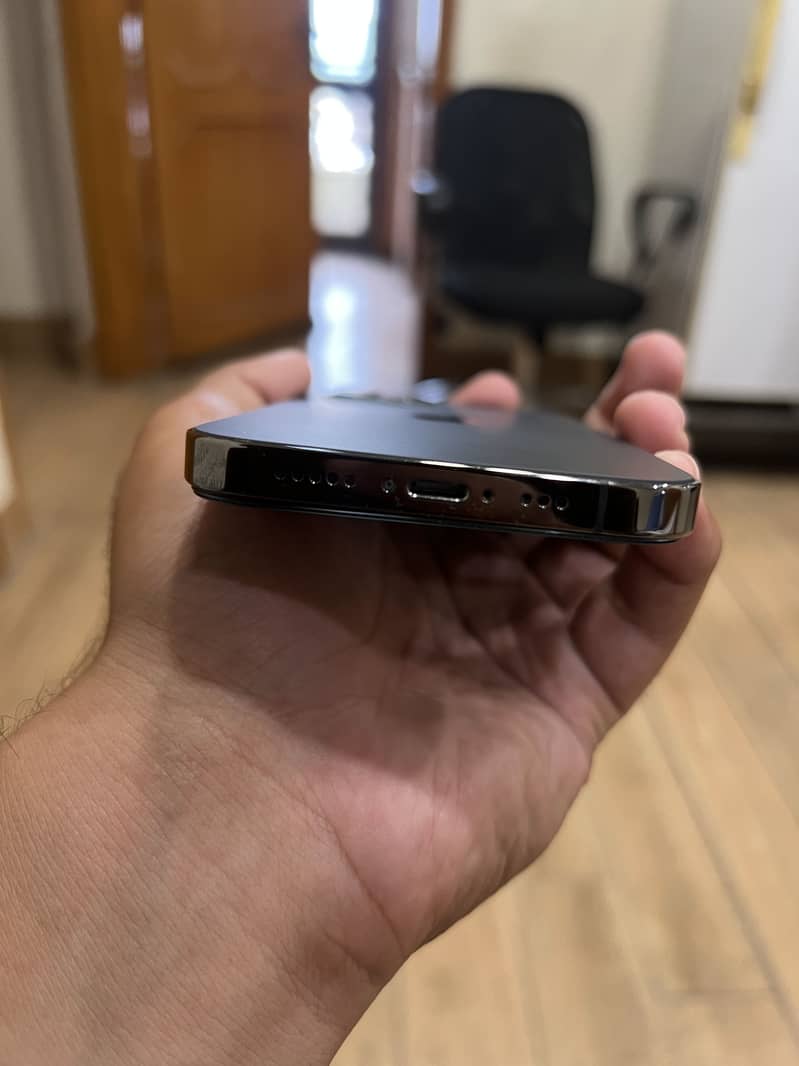 Apple iPhone 12 Pro 7