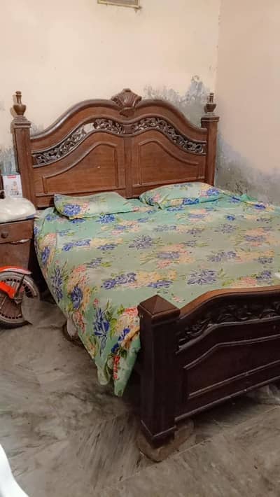 بیڈ، ڈریسنگ اور شوکیس سیل کے لیے