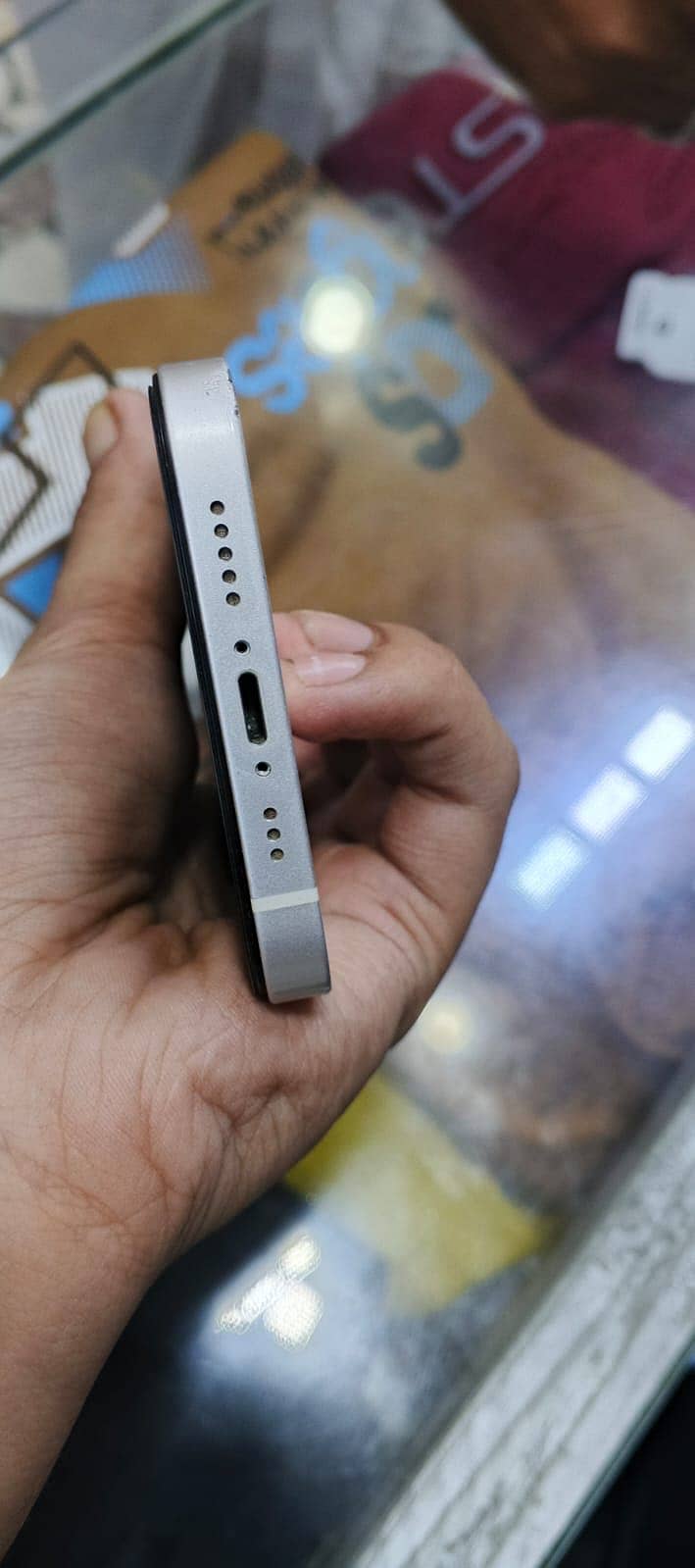 Apple iPhone 12 3