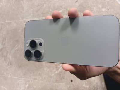 Apple iPhone 16 Pro Max jv natural