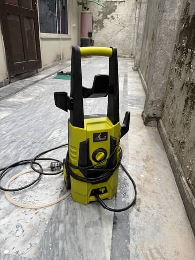 Olympia pressure washer  120 Bar