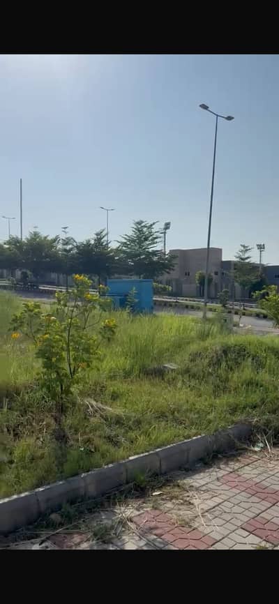 Dha 5 sector B plot 2 street 25 for sale