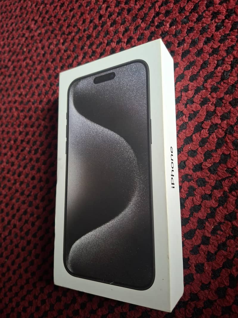 Apple iPhone 15 Pro Max 7