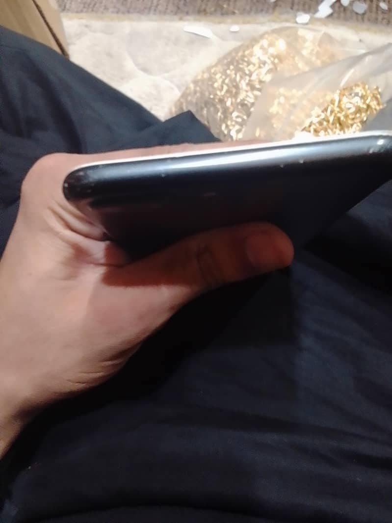 Apple iPhone 7 Plus 4