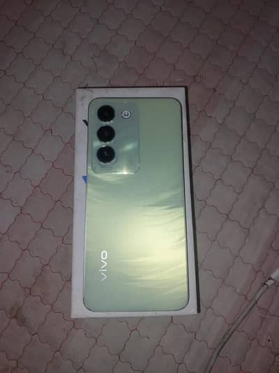 Vivo Y100