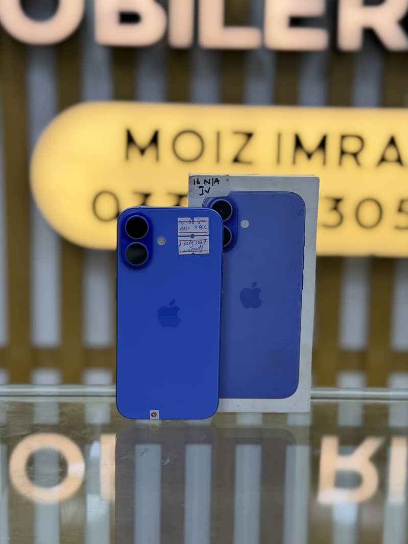 Apple iPhone 16 2