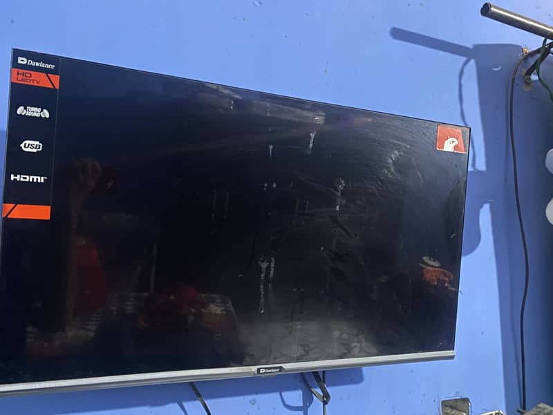 Dawlance 32 inch LED 1