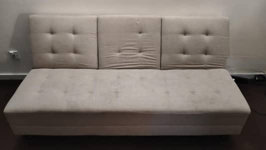 Sofa Cumbed
