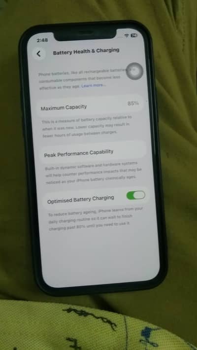 Apple iPhone 12