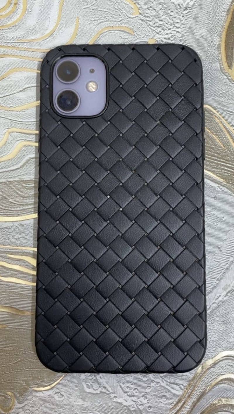 Apple iPhone 11 4
