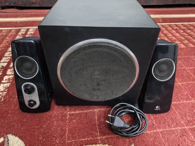 Logitech speaker system z523
