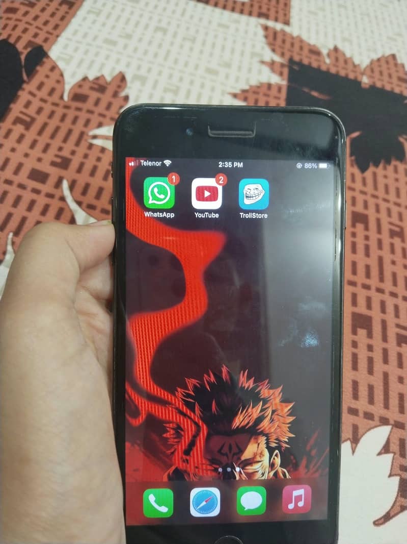 Apple iPhone 7 Plus 3