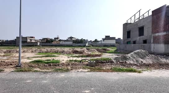 Ideal Good Location Residential Plot For sale In Paragon City - Woods Block