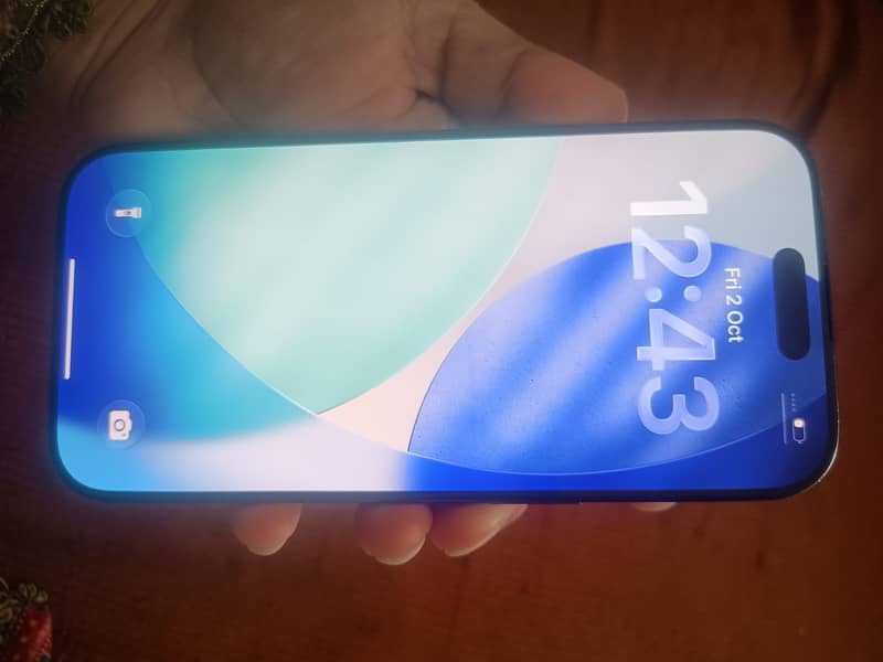 Apple iPhone 16 Pro jv 0