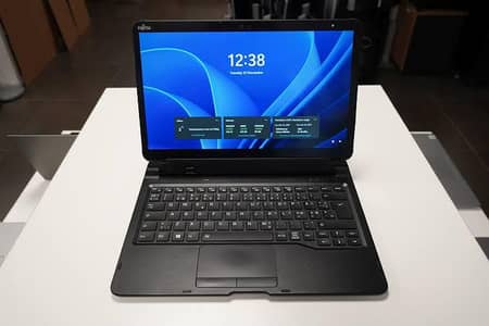 CORE i5 10TH GEN — PREMIUM 2-IN-1 LAPTOP |8gb DDR 4 Ram | 128 NVme SSD