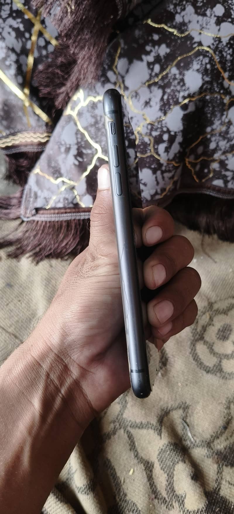 Apple iPhone 11 jv 3