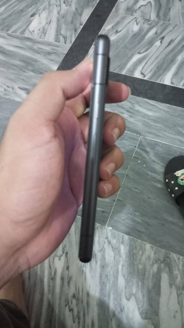 Google Pixel 7a 2