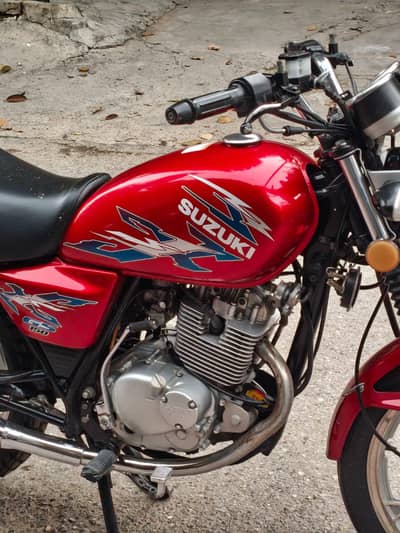 SUZUKI GS 150